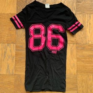Victoria’s Secret black & pink tee